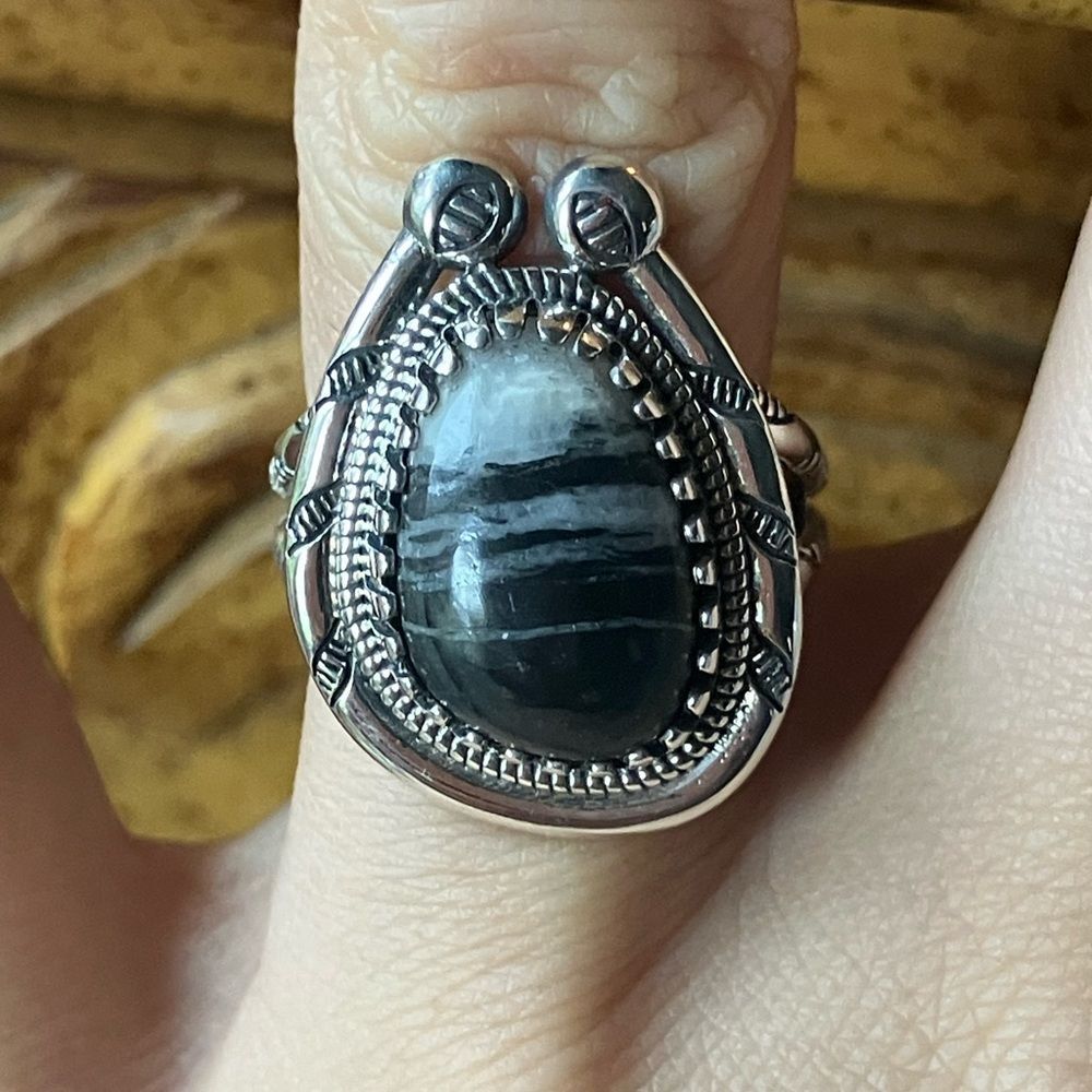 Genuine White Buffalo Sterling Silver Horseshoe Ring Size 7